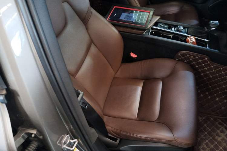 Used Volvo S60 2021 T4 Zhiyi Luxury Edition