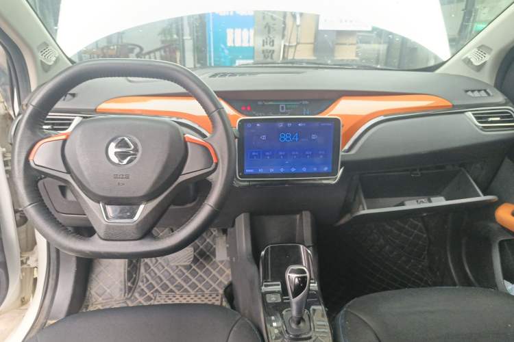 Used JMEV Ezi EV3 2019 Yuepao Version Audio And AC Panel