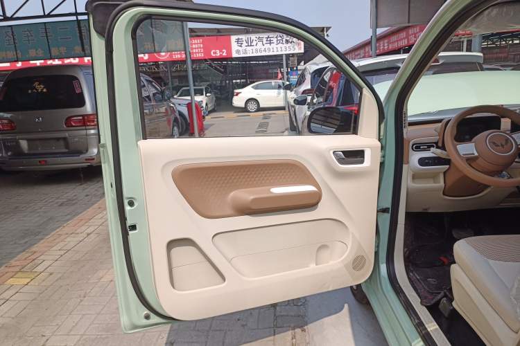 Used Wuling Hongguang MINIEV 2024 3rd Generation 215km Advanced Version