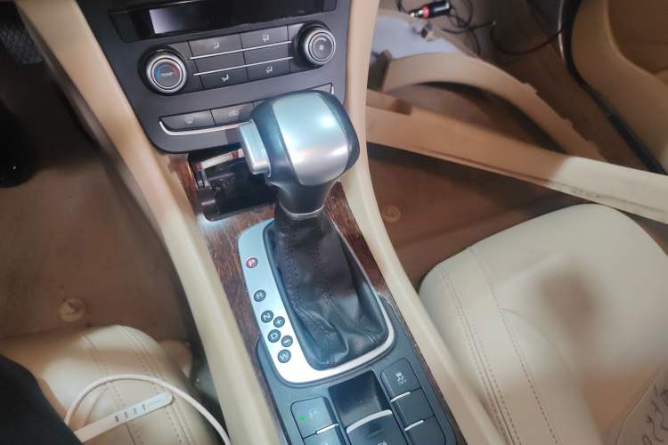 Used Roewe 550 2014 550S 1.8L Automatic Smart Selection Model