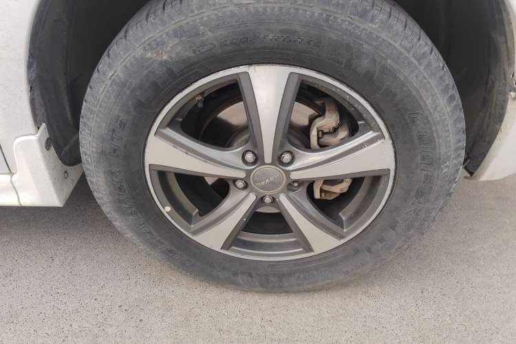 Used Haval H6 2016 Upgraded Model 1.5T Manual Two-Wheel Drive Urban Version