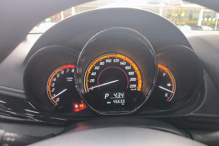 Used Toyota YARiS L Zhi Xuan 2022 X-Trail 1.5L CVT Luxury PLUS Edition
