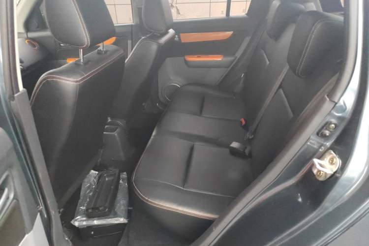 Used Suzuki Swift 2016 1.5L Manual Fashion Edition Cool Play Version