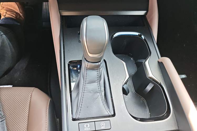 Used Lexus ES 2025 200 Premium Edition
