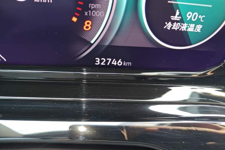 Used Volkswagen Golf 2024 280TSI DSG R-Line 50th Anniversary Edition Odometer Close Up