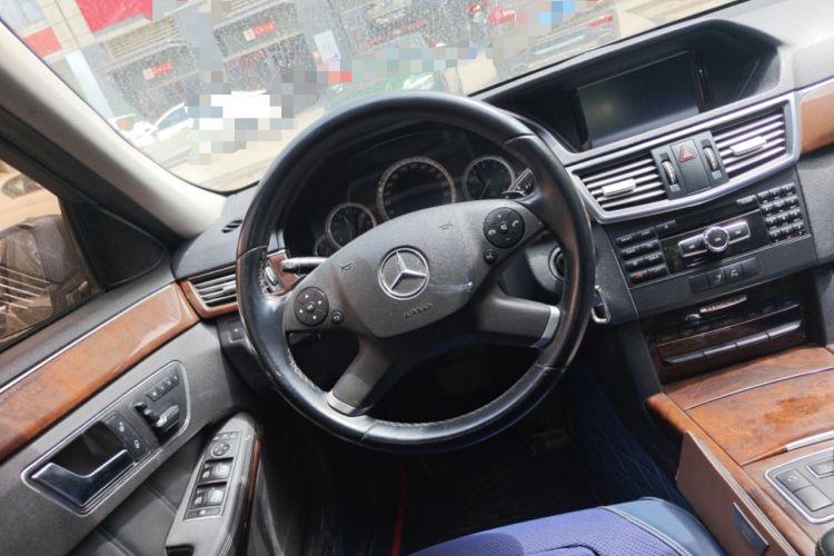 Used Mercedes-Benz E-Class 2013 E 260 L CGI Elegant Model