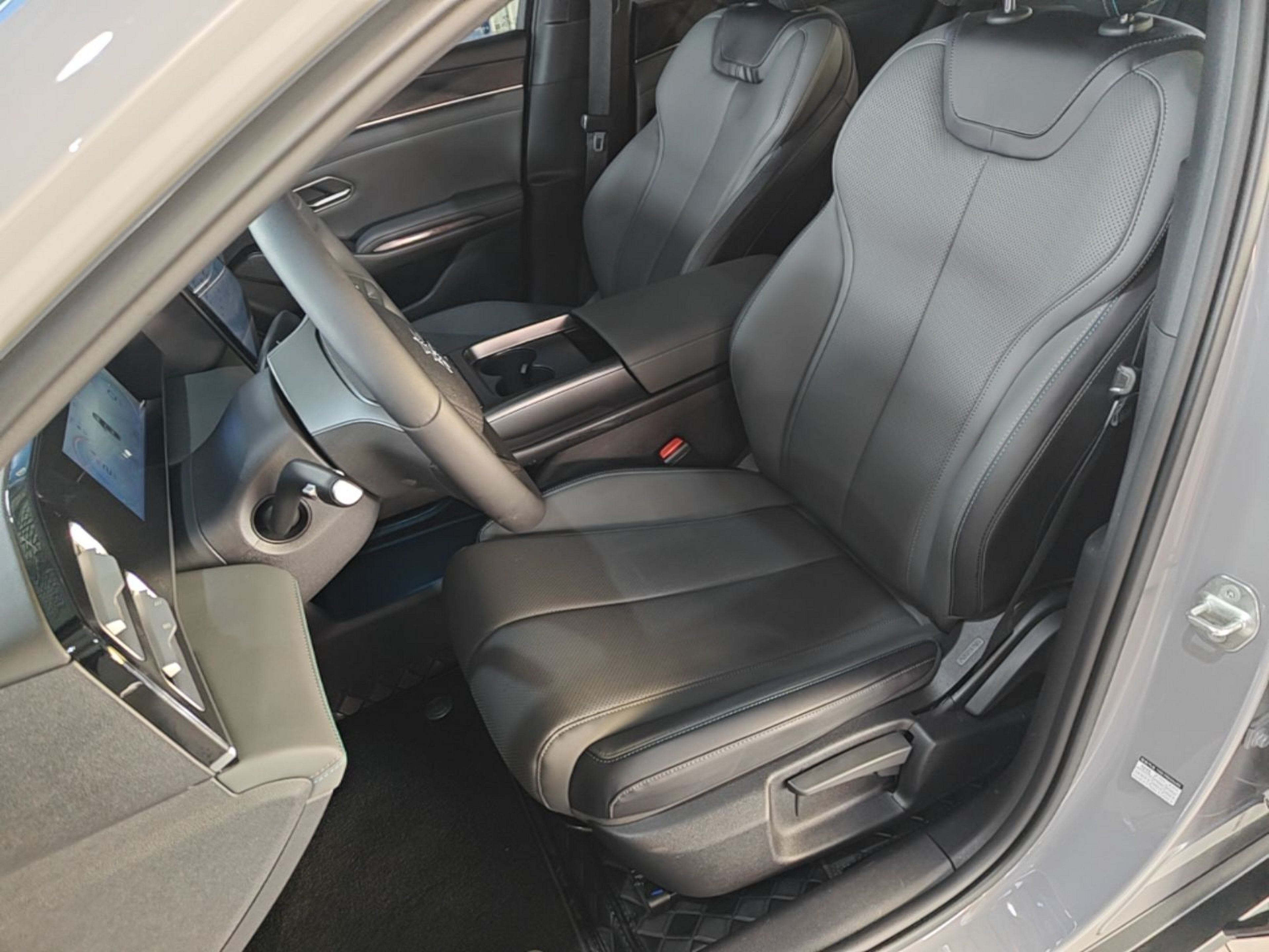 Vordere Reihe im Auto