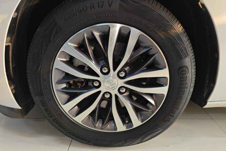 Used Buick GL8 2020 ES Land Cruiser 653T Comfort Edition
