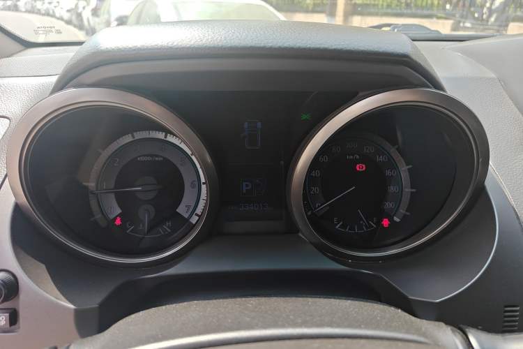 Used Toyota Prado 2010 4.0L Automatic TX-L Instrument Cluster