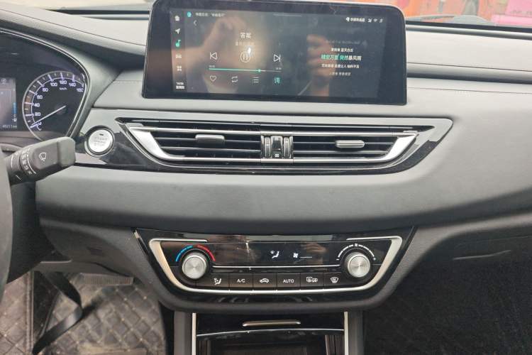 Used CHANGAN Ruicheng CC 2022 Blue Whale Edition 1.5T DCT Elite Model
