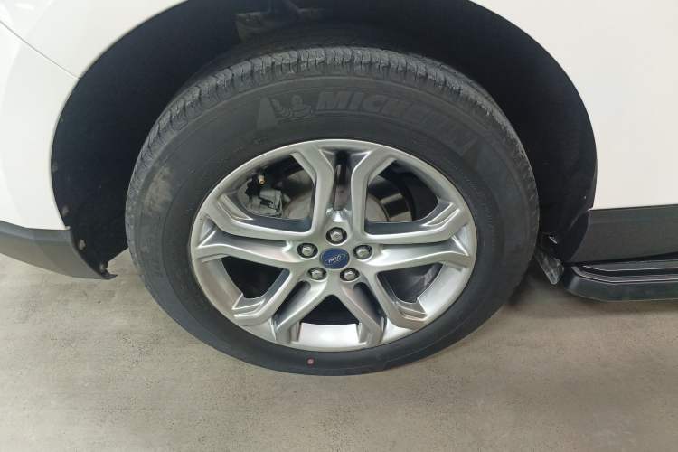 Used Ford Edge 2018 EcoBoost 245 Two-Wheel-Drive Titanium 7-Seater China V Standard