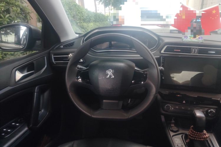 Used Peugeot 308 2016 1.6L Automatic Fashion Edition