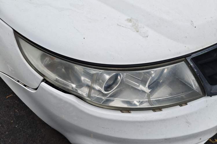 Used Geely Auto Vision 2015 1.5L Manual Elite Model Right Front Headlight