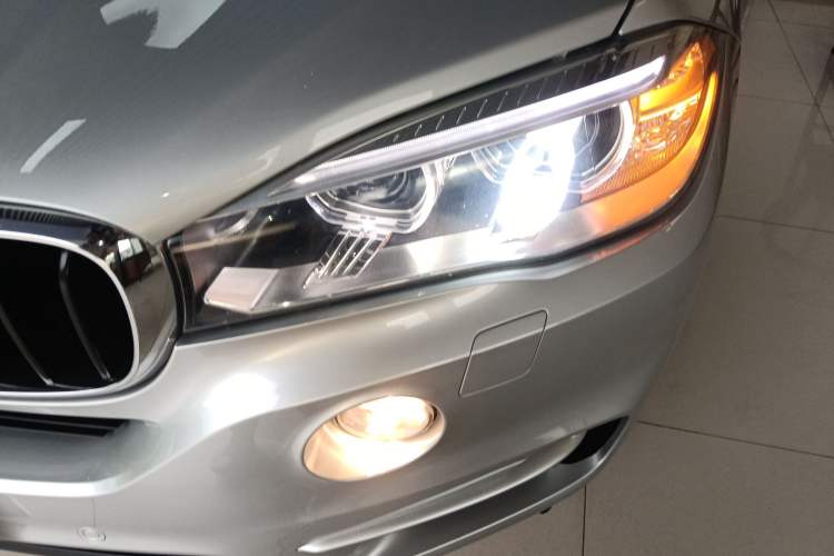 Used BMW X5 2016 xDrive35i parallel import
