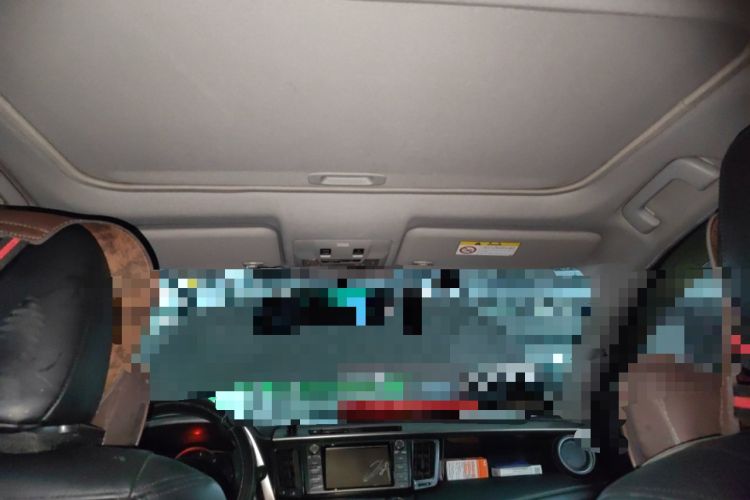 Used Toyota RAV4 2015 2.0L CVT Two-Wheel Drive Fashion Edition