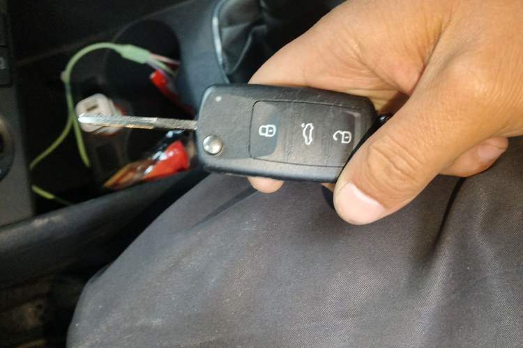 Used Volkswagen Polo 2013 1.4L Manual Fashion Edition Vehicle Key