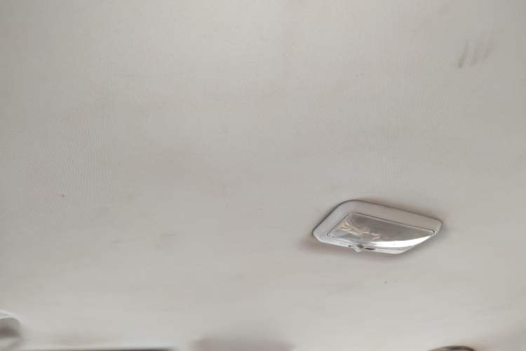 Used Haval H5 Classic 2013 ZhiZun Edition 2.0T Manual Two-Wheel Drive Elite Model