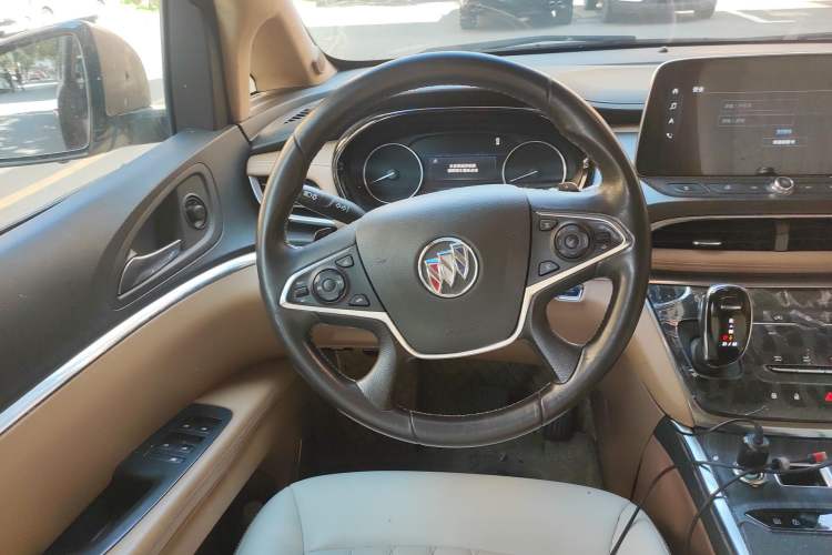 Used Buick GL8 2021 Land Cruiser Executive Class 652T Luxury Model