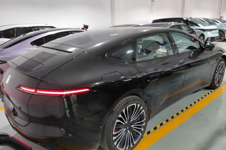 Used Avatr 12 2025 Ultra Extended-Range Edition
