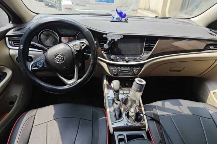 Used Buick Verano 2019 Sedan 15S Automatic Leading Model Center Console