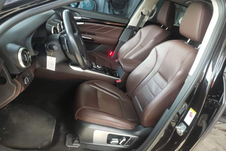 Used Wey VV7 2017 2.0T Flagship Model