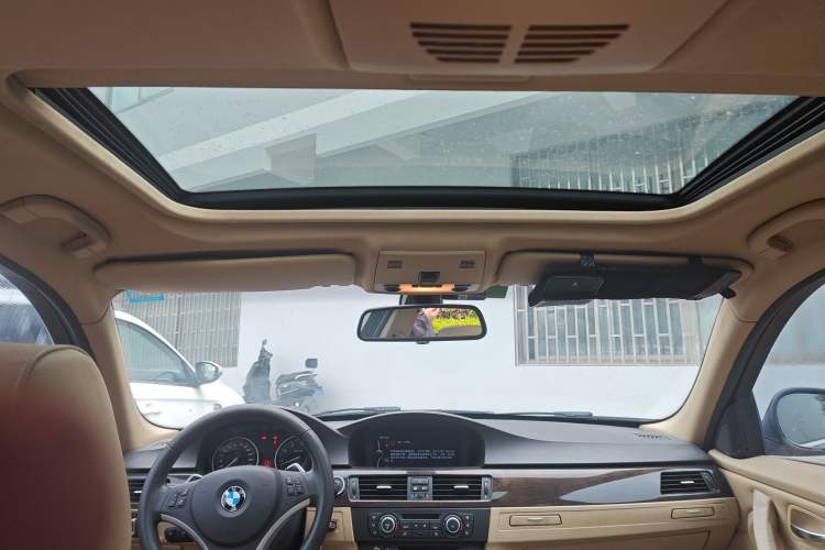 Used BMW 3 Series 2012 325i Luxury Edition