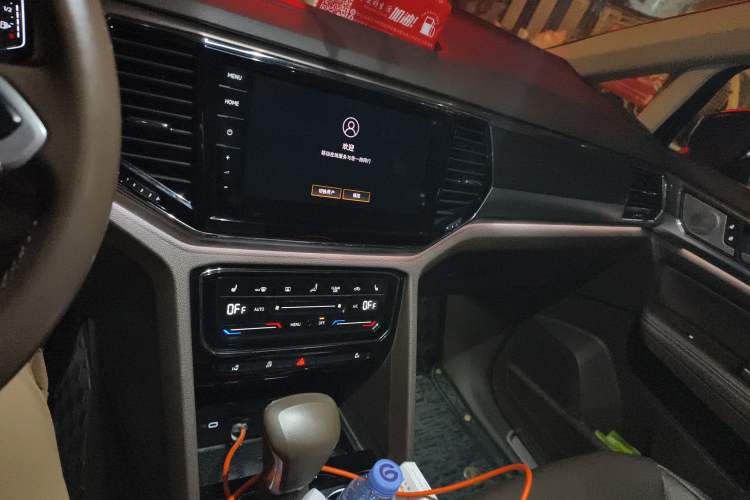 Used Volkswagen Viloran 2020 330TSI Luxury Edition
