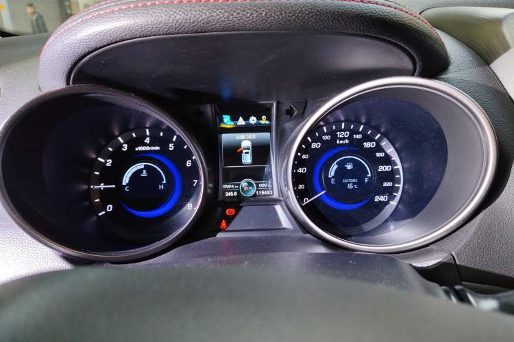 Used Changan CS75 2017 Shangku Edition 1.5T Manual ZhiXiang Model
