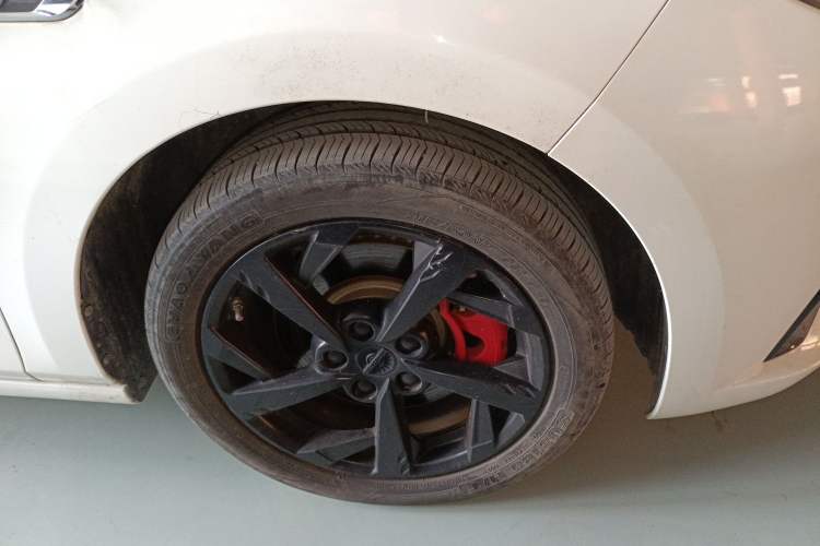 Used SOL A5 2023 1.5T CVT Prestige & Shine Edition Right Front Wheel Hub