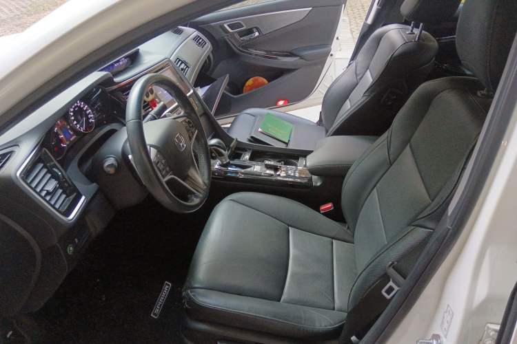 Used Honda Spirior 2015 2.0L Collector's Edition
