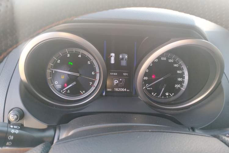 Used Toyota Prado 2014 4.0L Automatic TX-L
