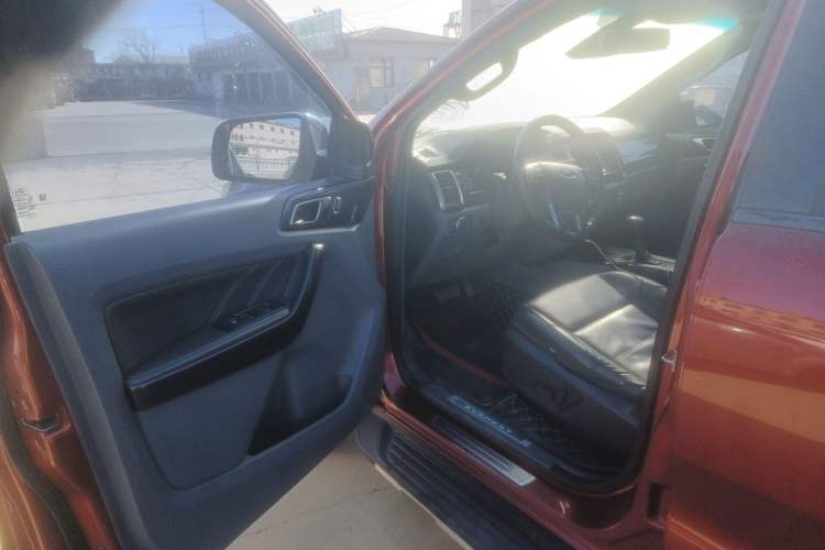 Used Ford Everest 2016 2.0T Gasoline Automatic 4x4 Flagship Edition