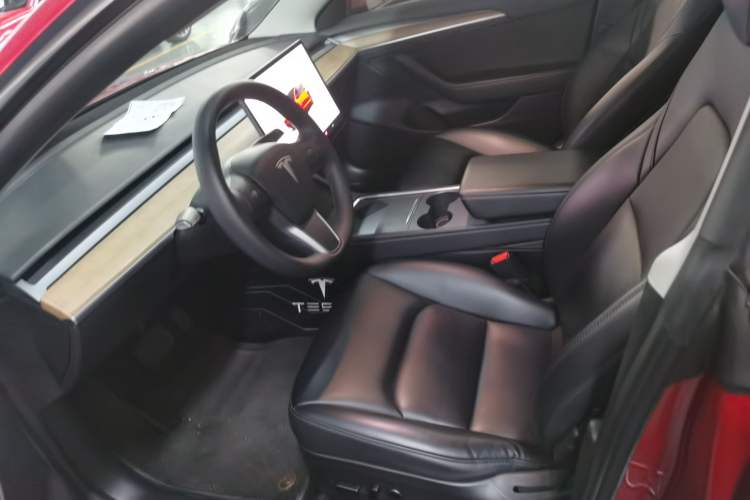 Used Tesla Model 3 2022 Rear-Wheel-Drive Version Left Front Seat