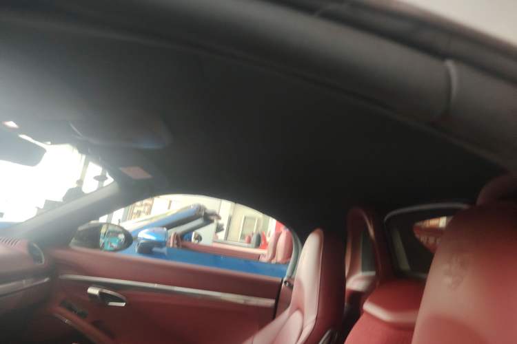 Used Porsche 718 2022 Boxster 2.0T
