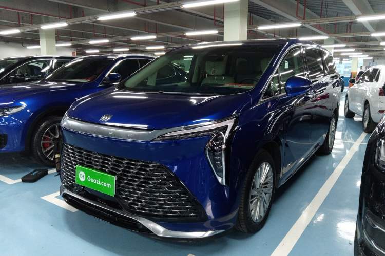 Used Buick Century 2023 2.0T Six-Seater Yinshi Edition