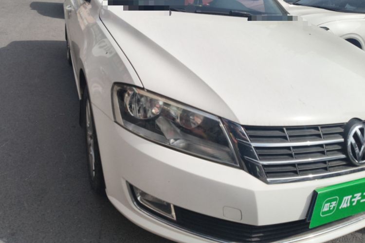 Used Volkswagen Lavida 2013 Restyled Classic 1.6L Automatic Comfort Edition Right Front Headlight