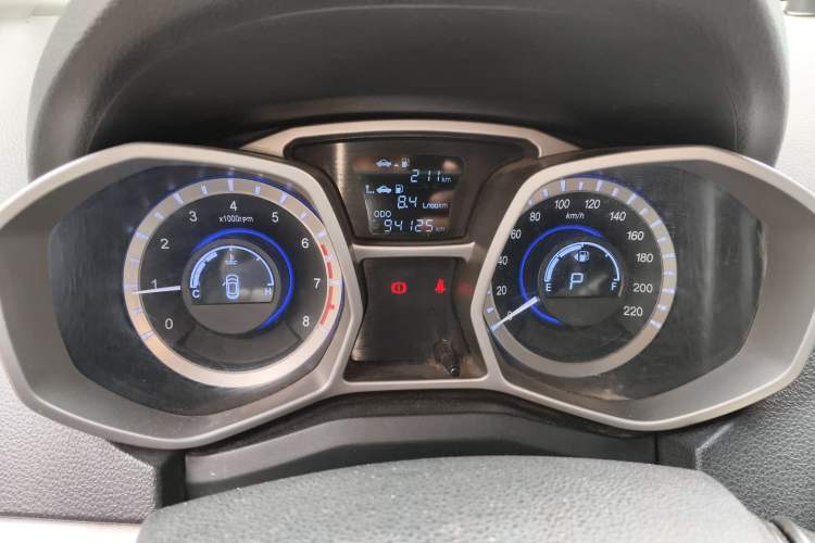 Used JAC Refine S3 2014 1.5L CVT Luxury Smart Model
