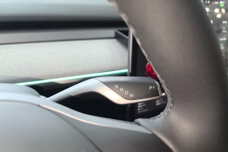 Used Tesla Model Y 2024 Long-Range All-Wheel-Drive Version