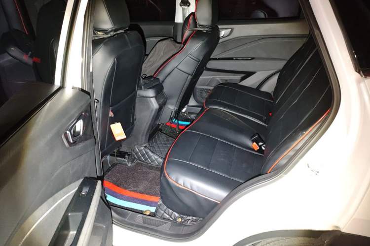 Used Wuling Alvez 2022 1.5L Manual Comfort Version
