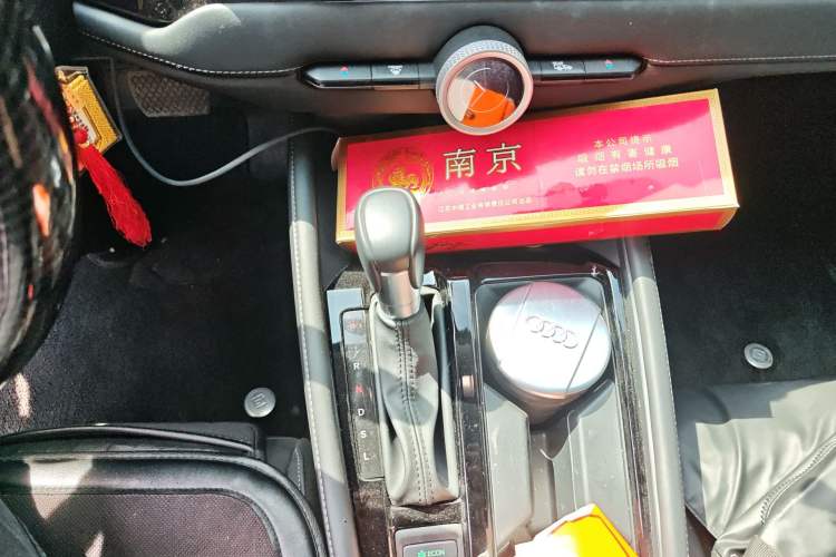 Used Honda Inspire 2023 260TURBO Elegant Edition Gear Lever