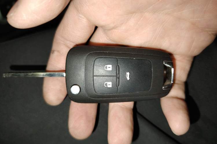 Used Buick GT 2019 18T Automatic Connected Elite Model China VI Standard Vehicle Key