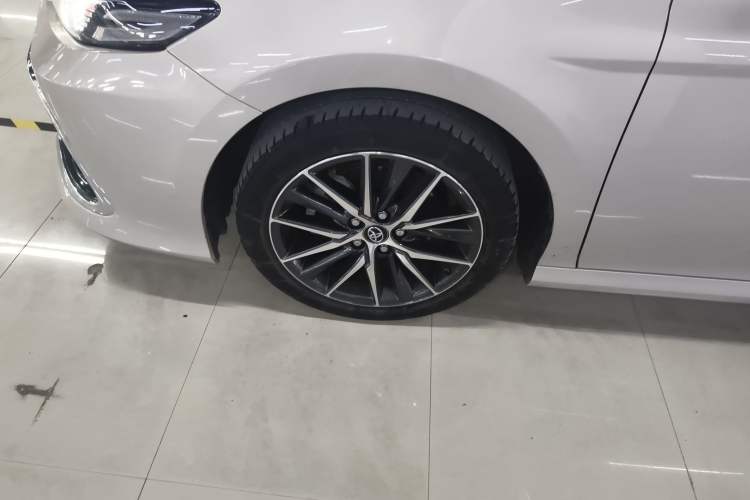 Used Toyota Camry 2021 2.5G Luxury Edition Left Front Wheel Hub