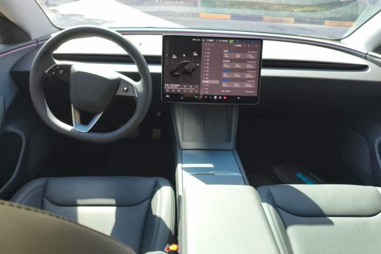 Used Tesla Model 3 2025 Model Revised Rear-Wheel-Drive Version
