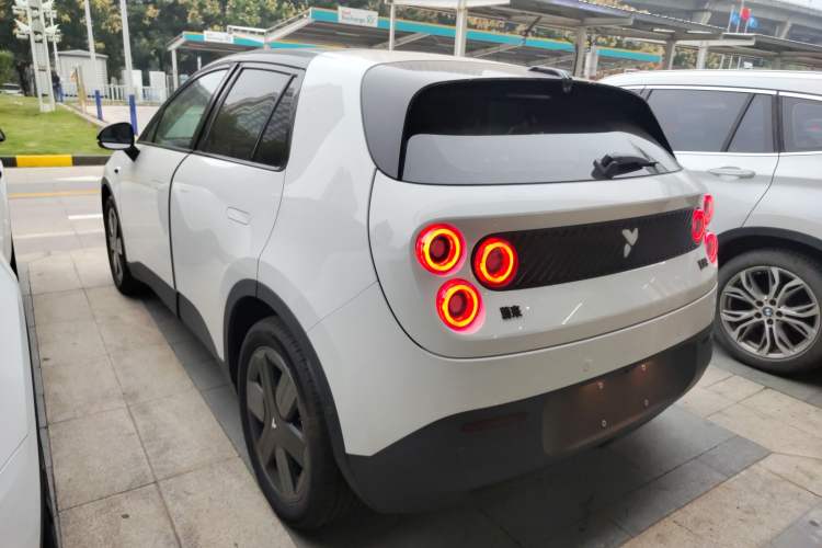 Used firefly firefly 2025 Illuminated Edition