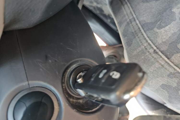 Used Skoda Fabia 2017 1.4L Automatic Car Enjoy Edition
