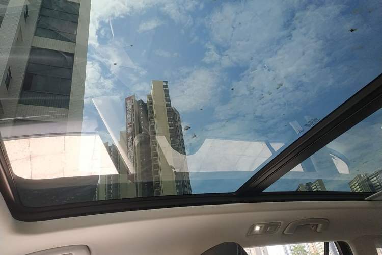 Used Volkswagen Tayron GTE Plug-in Hybrid 2022 1.4T Luxury Edition Headliner