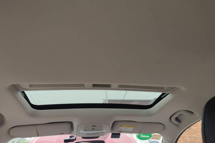 Used Roewe i5 2019 1.5L Automatic 4G Connected Langhao Edition