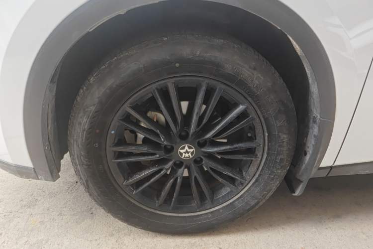 Used Venucia V 2023 260T Idol Edition Pro Left Front Wheel Hub