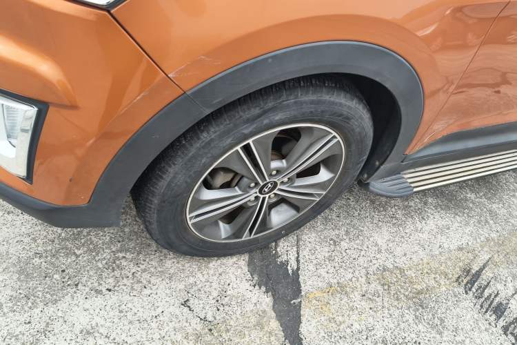 Used Hyundai ix25 2015 1.6L Automatic Two-Wheel Drive Smart GLS Trim Exterior 4