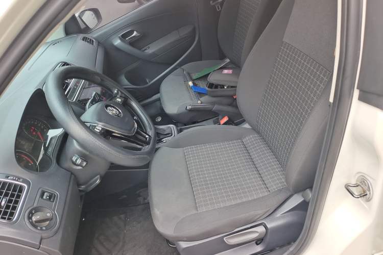 Used Volkswagen Polo 2016 1.6L Automatic Comfort Model Left Front Seat